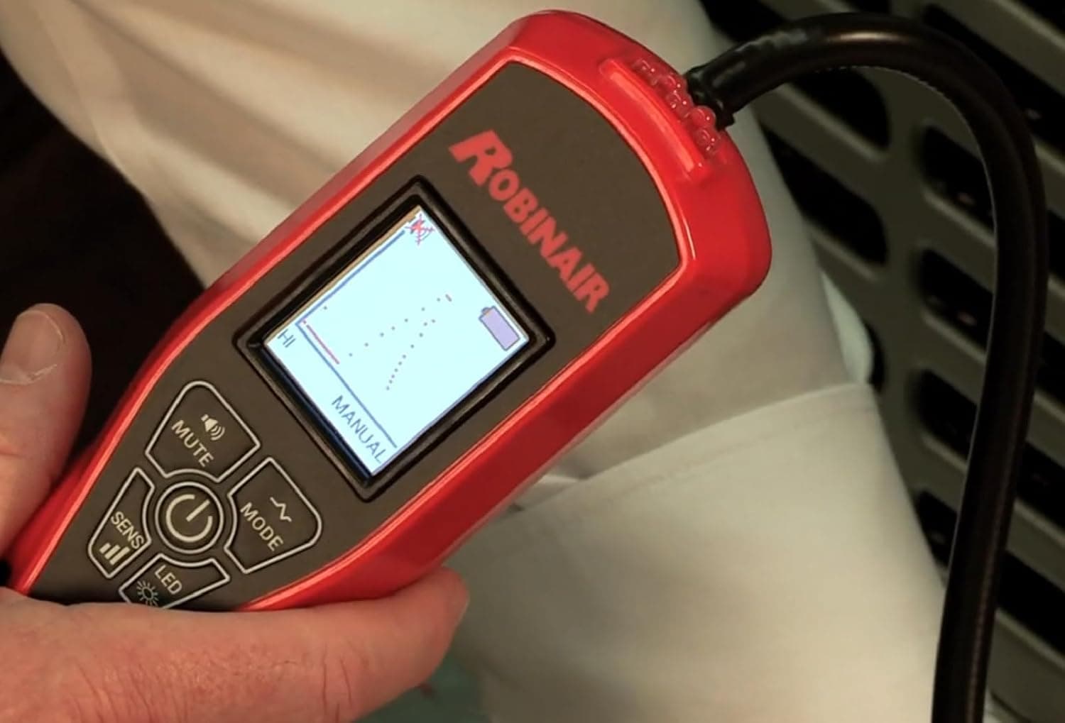 Robinair Premium Refrigerant Leak Detector 4